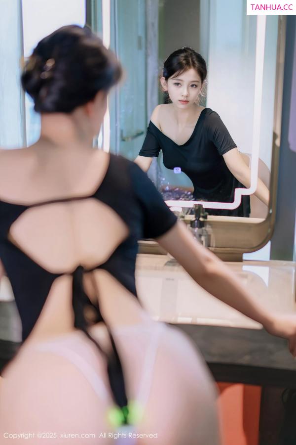  [XiuRen]高清写真图 2025.06.18 No.10426 小橘子orange 曼妙身姿第26张图片
